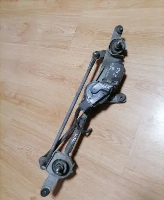 Opel Insignia A Front wiper linkage and motor 13227392 AV1590601415