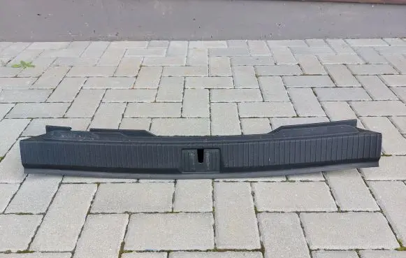 Volkswagen PASSAT B8 Trunk/boot sill cover protection 3G9863459