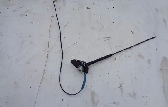 Radio antenna