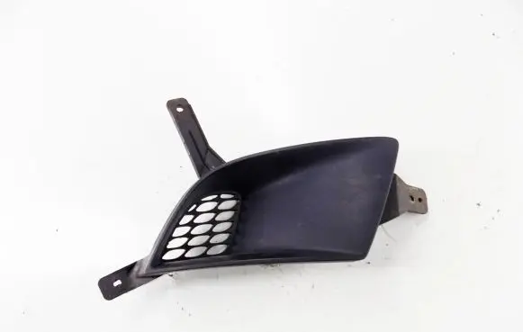Hyundai i30 Front bumper lower grill