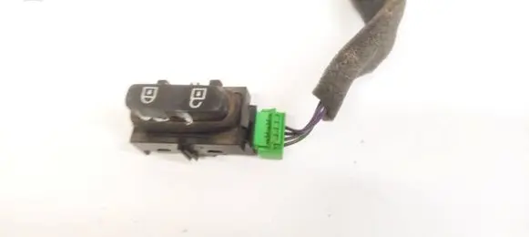 Volvo V70 Central locking switch button 30710475 03451600