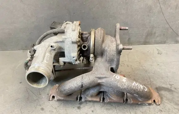 Volkswagen Eos Turbo 06J145701T A1502F50A0539 A0450F50A0499
