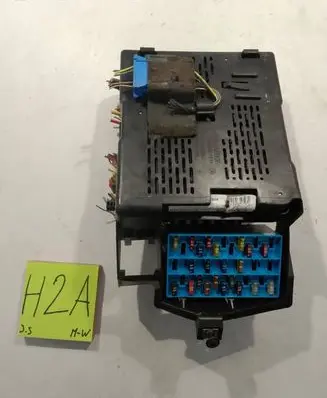 Renault Clio II Fuse box set 7703397911