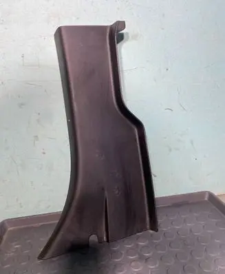 Dodge RAM (B) pillar trim (top) 1EB80TRMAA 618681