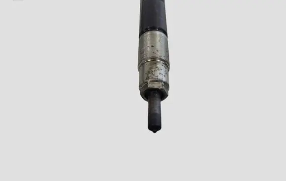 Mazda 6 Fuel injector R2AA13H50