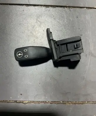 BMW X5 E53 Steering wheel adjustment switch 8373901