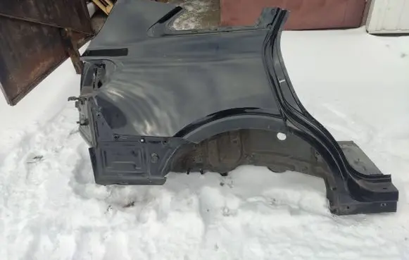 KIA Sorento Rear quarter panel 