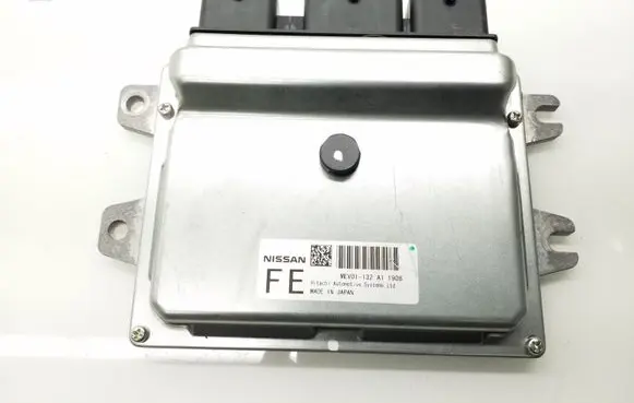 Nissan Leaf I (ZE0) Engine control unit/module MEV01132