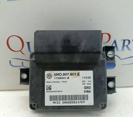 Volkswagen Tiguan Hand brake control module 5N0907801E