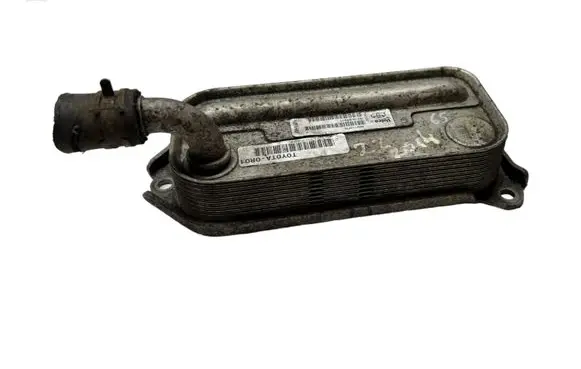 Toyota RAV 4 (XA30) Engine oil radiator 157100R011 MM112FN 10X07A0801