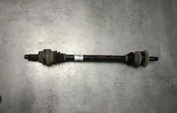 BMW X5 F15 Rear driveshaft 8609838