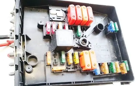 Volkswagen Touran I Fuse box set 1k0937125a 0-1718307-1