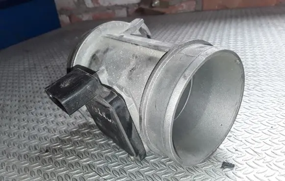 Mass air flow meter