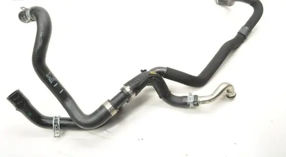 Volvo XC60 Engine coolant pipe/hose 32249715