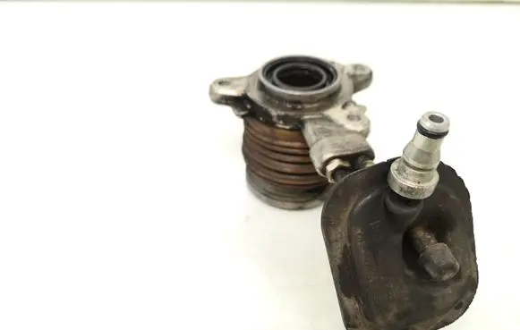 Ford Cougar Clutch release bearing slave cylinder 94ZT7K632AA 6679