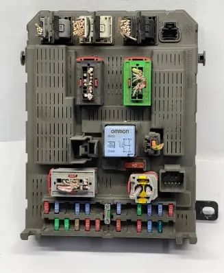 Peugeot 807 Fuse module 9645439480