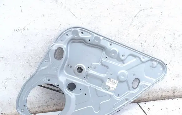 Ford Kuga I Rear window lifting mechanism without motor 7M51R24994DD 8V41S264A26AF