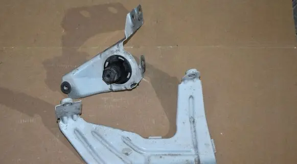 BMW X3 G01 Fender mounting bracket
