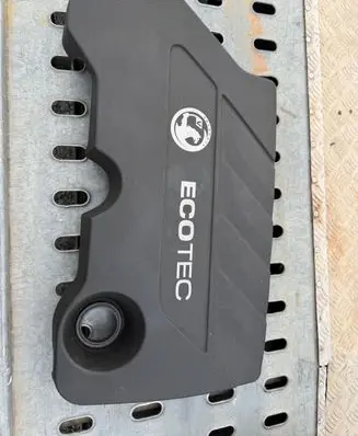 Opel Insignia A Engine cover (trim) 55594565