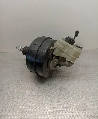 BMW 1 E81 E87 Brake booster 6775929 95227841 1307201631