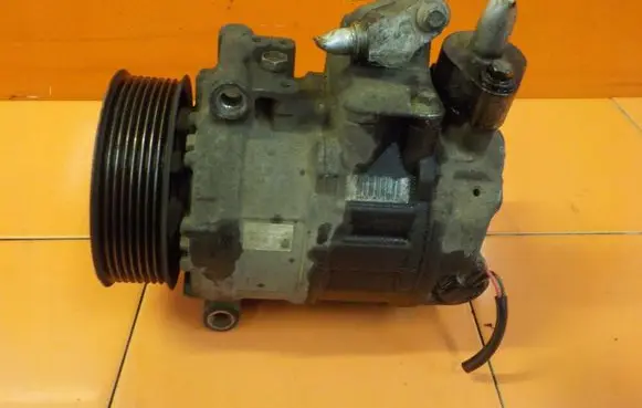 Land Rover Range Rover Sport L320 Air conditioning (A/C) compressor (pump) 4471907231