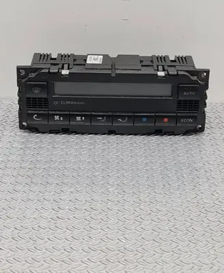 Volkswagen PASSAT B5.5 Climate control unit 3B1907044K
