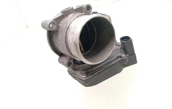 Audi A4 S4 B7 8E 8H Throttle valve 06F133062E