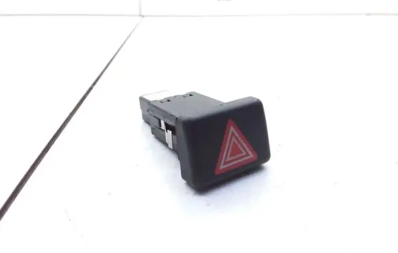Audi A4 S4 B7 8E 8H Hazard light switch 8F0941509