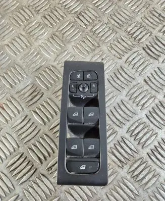 Volvo XC40 Electric window control switch 32319764 31799838