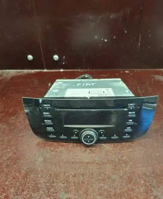 Fiat Punto Evo Radio/CD/DVD/GPS head unit 28252883 7355014090 209028252085