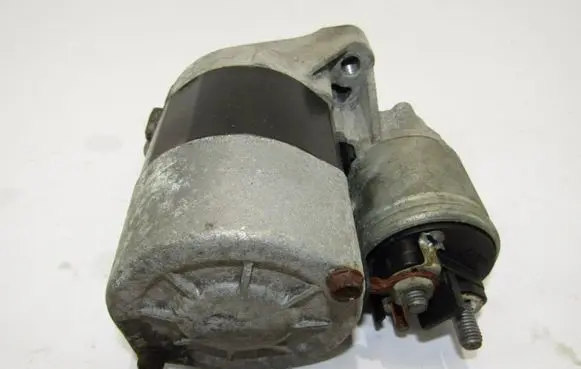 Renault Twingo II Starter motor