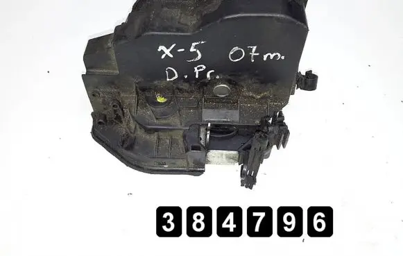 BMW X5 E70 Front door lock 7202146