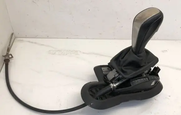 BMW 3 E92 E93 Gear shifter/selector 
