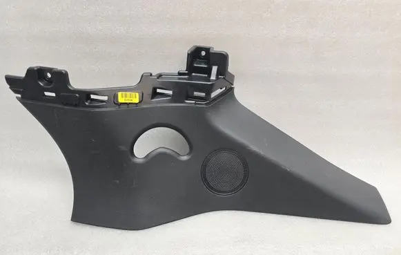 KIA Sorento IV (D)pillar trim (top) G30w