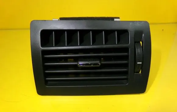 Dashboard side air vent grill/cover trim