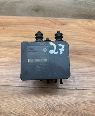 Seat Leon (1P) ABS Pump 1K0907379AC 00005305H0 10096003593