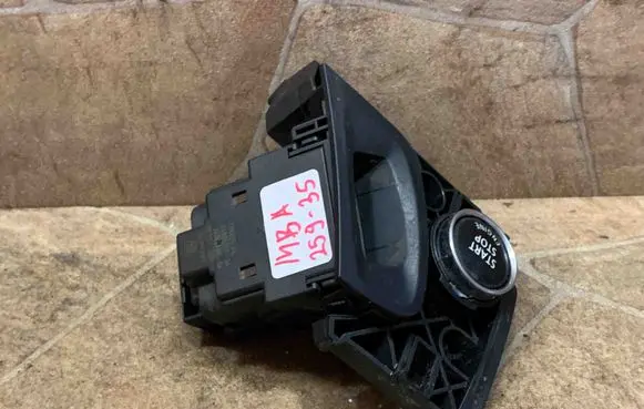 BMW X5 E70 Ignition lock 26009160