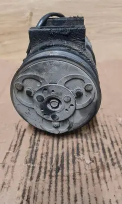 Volvo S60 Air conditioning (A/C) compressor (pump)