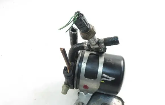 Mercedes-Benz CLA C117 X117 W117 Fuel filter housing 6420906552