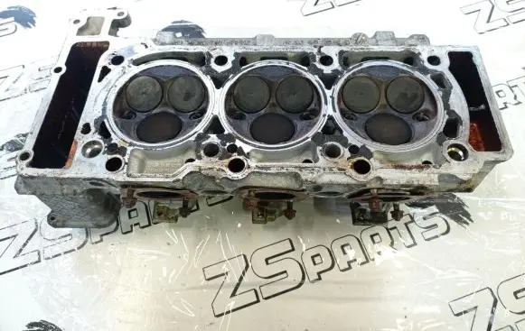 Mercedes-Benz CLK A208 C208 Engine head R0120161301