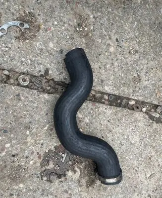 Ford Galaxy Intercooler hose/pipe