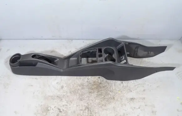 Seat Ibiza IV (6J,6P) Center console