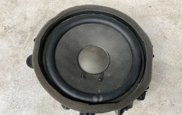 Volvo V50 Front door speaker 30752084 45XUG