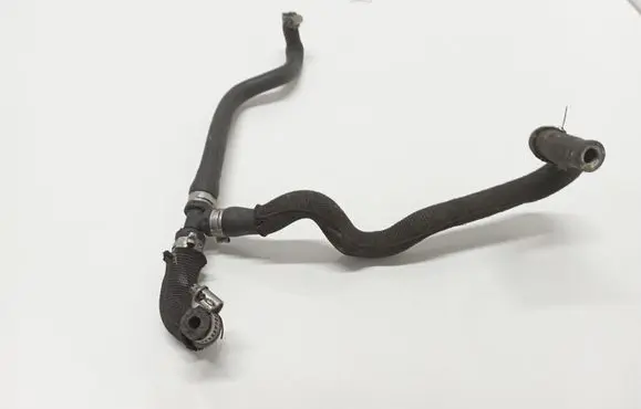 BMW 7 F01 F02 F03 F04 Engine coolant pipe/hose