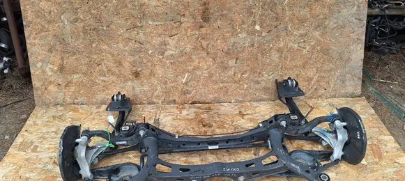 Volkswagen Tiguan Rear axle beam 3Q0505235AA 3Q0505447A