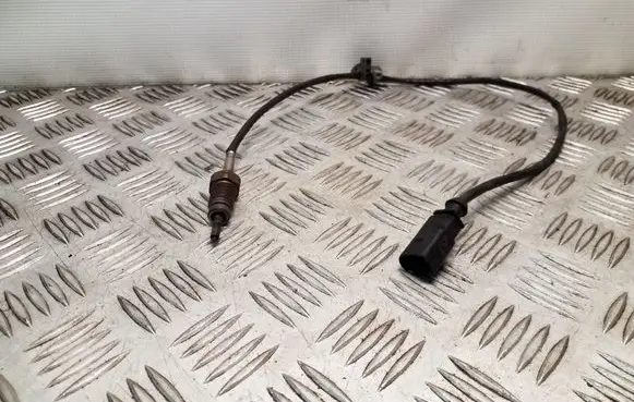 Audi A5 Sportback 8TA Exhaust gas temperature sensor 03L906088BE