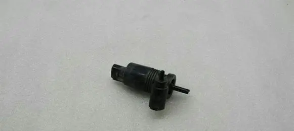 Jeep Grand Cherokee Windscreen/windshield washer pump 5179153AC