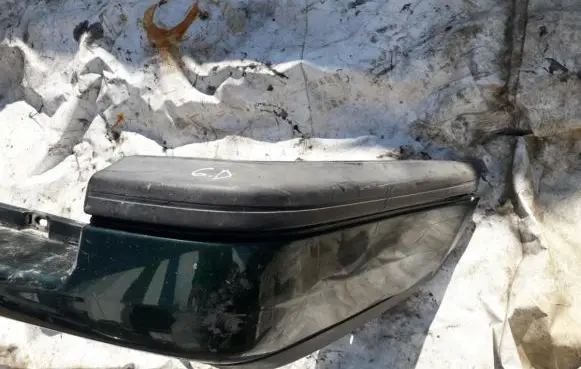 Volkswagen Golf III Rear bumper trim bar molding 