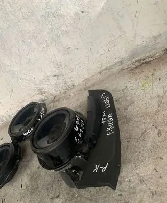 Ford Kuga I Audio system kit 