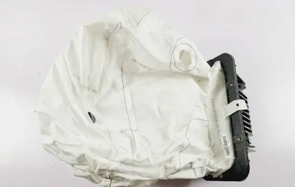 Volvo S90, V90 Passenger airbag P031663065 031663065